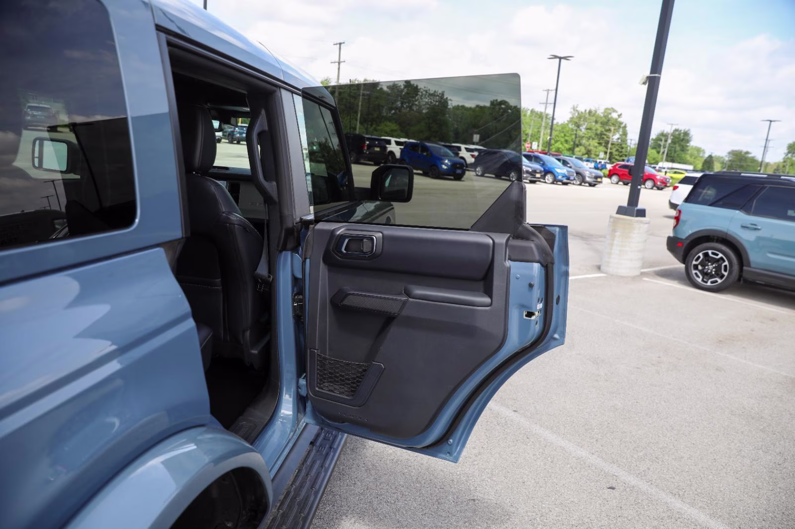 2025 Azure Gray Metallic Tri-Coat Ford Bronco Outer Banks 4X4 SUV