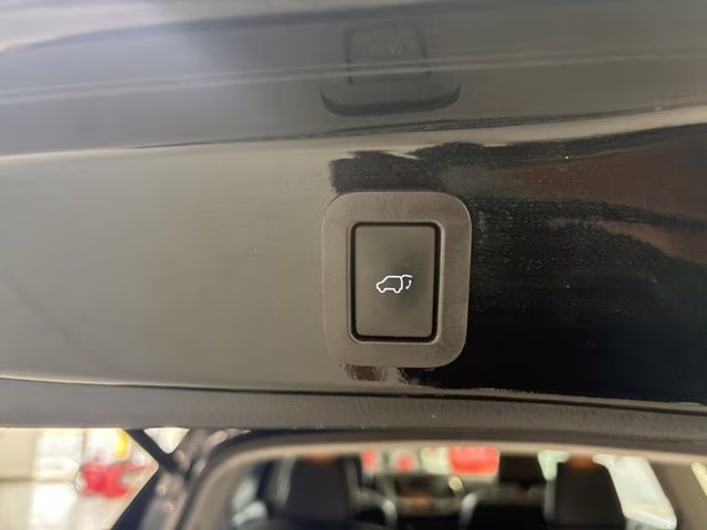 2019 Midnight Black Metallic Toyota Highlander Hybrid Limited AWD SUV