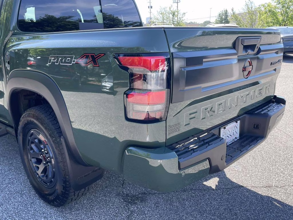 2025 Tactical Green Metallic Nissan Frontier PRO-4X 4X4 Truck