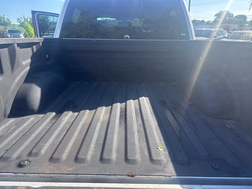 2017 Ingot Silver Ford F-150 XLT 4X4 Truck