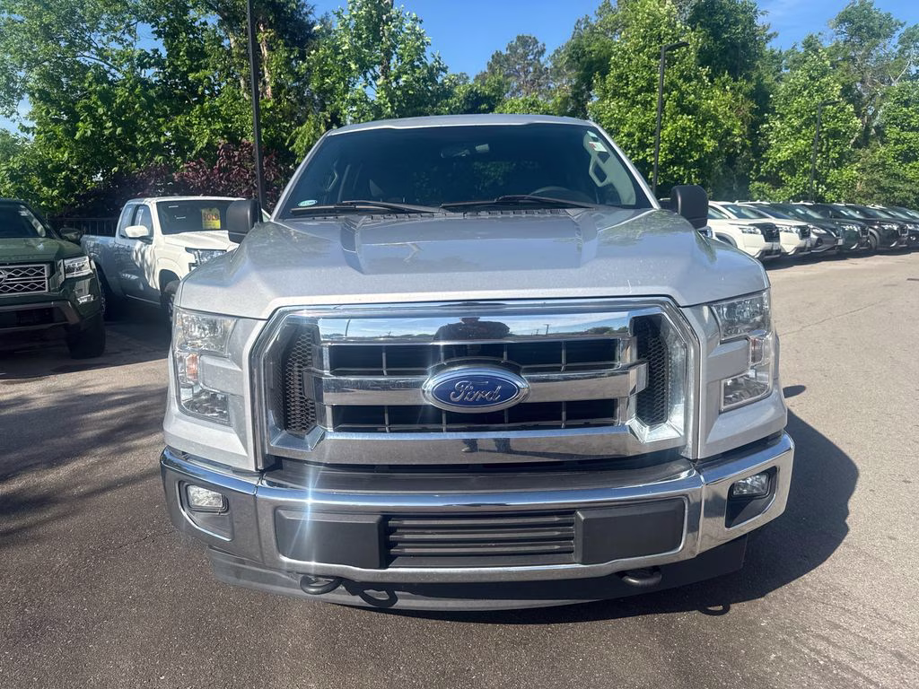 2017 Ingot Silver Ford F-150 XLT 4X4 Truck