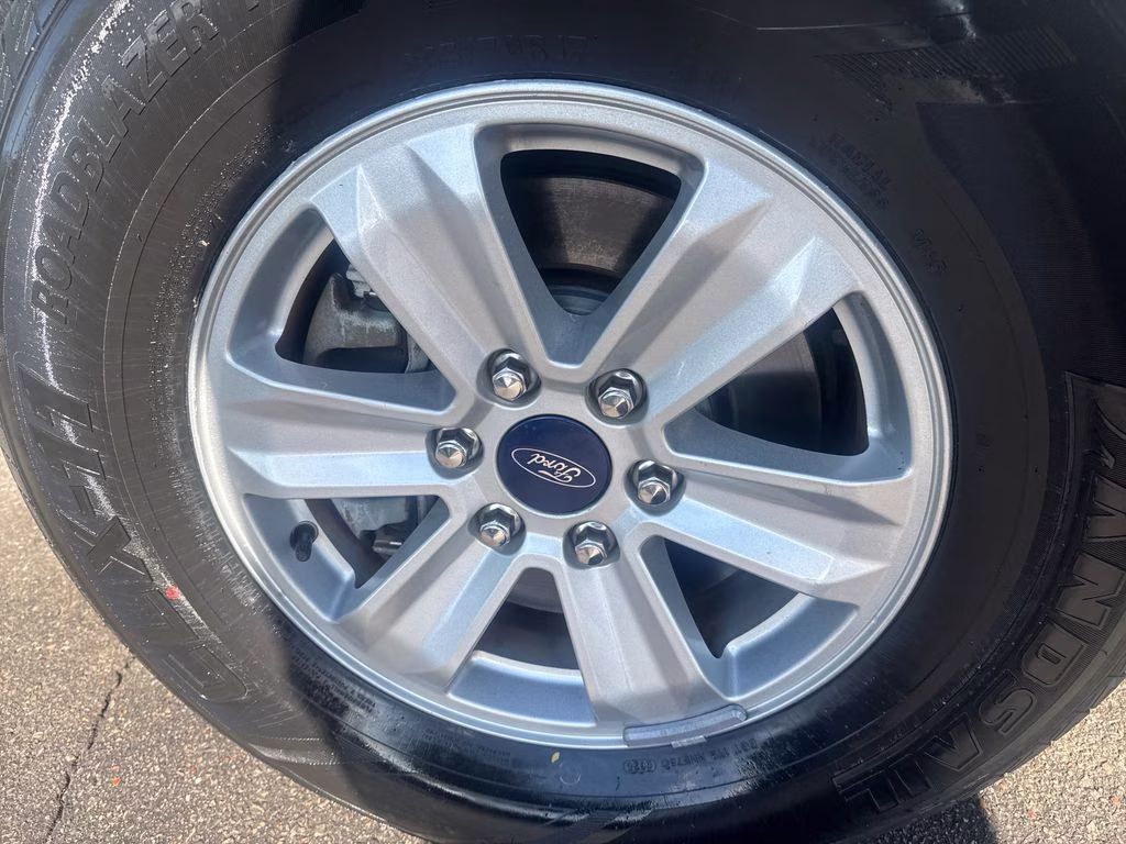 2017 Ingot Silver Ford F-150 XLT 4X4 Truck