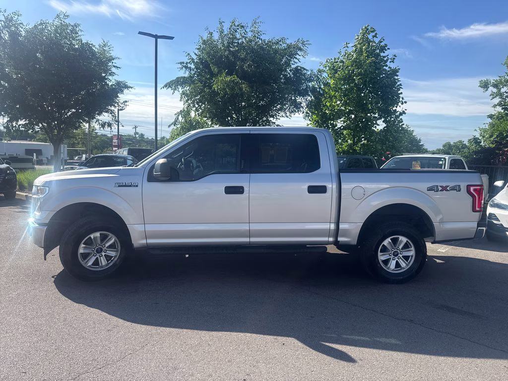 2017 Ingot Silver Ford F-150 XLT 4X4 Truck