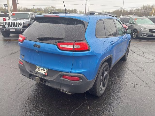 2018 Hydro Blue Pearlcoat Jeep Cherokee Limited 4X4 SUV
