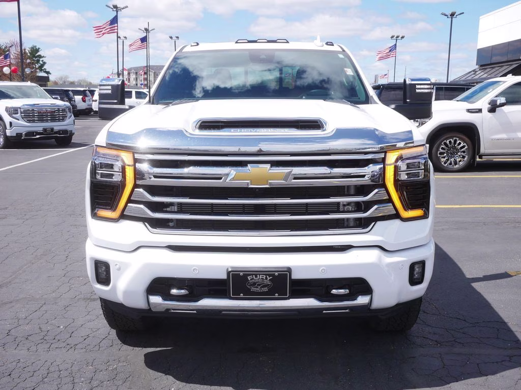 2024 Summit White Chevrolet Silverado 3500HD High Country 4X4 Truck