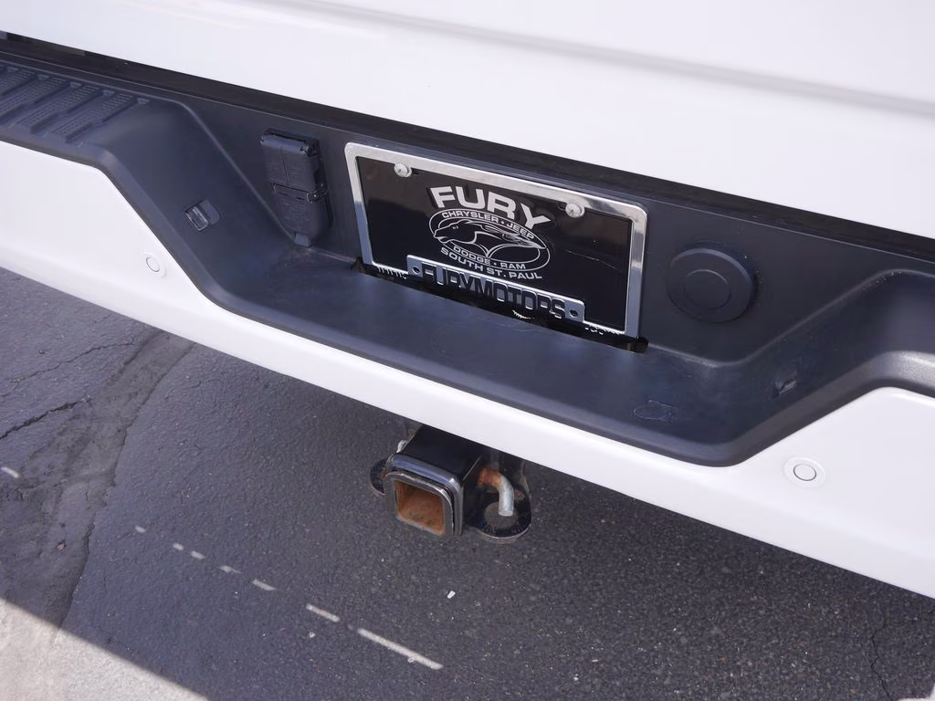 2024 Summit White Chevrolet Silverado 3500HD High Country 4X4 Truck