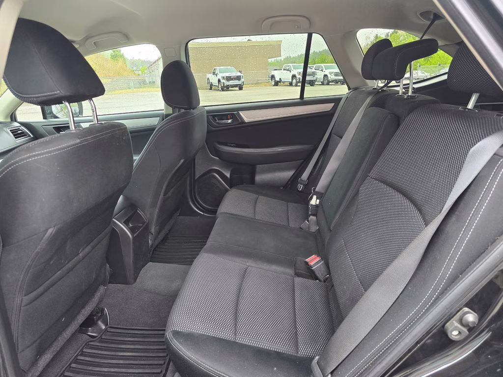 2017 Crystal Black Silica Subaru Outback 2.5i Premium AWD SUV