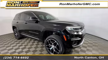 2022 Diamond Black Crystal Pearlcoat Jeep Grand Cherokee Summit 4X4 SUV