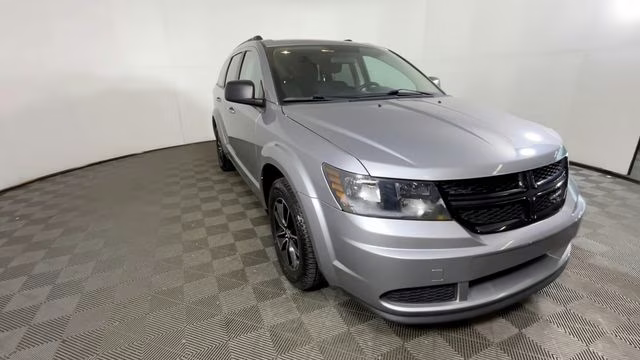2017 Billet Clearcoat Dodge Journey SE AWD SUV
