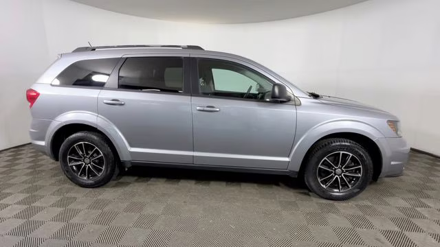 2017 Billet Clearcoat Dodge Journey SE AWD SUV