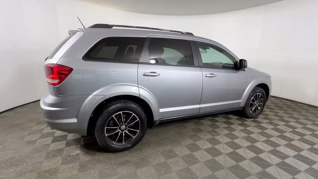 2017 Billet Clearcoat Dodge Journey SE AWD SUV