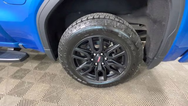 2022 Dynamic Blue Metallic GMC Sierra 1500 Elevation 4X4 Truck