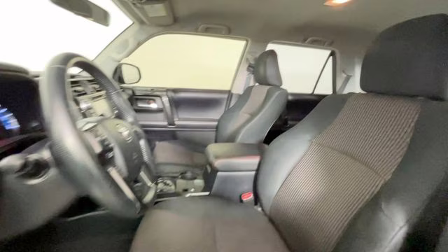 2017 Midnight Black Metallic Toyota 4Runner TRD Off-Road 4X4 SUV