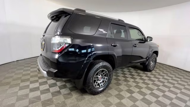 2017 Midnight Black Metallic Toyota 4Runner TRD Off-Road 4X4 SUV