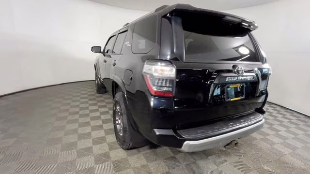 2017 Midnight Black Metallic Toyota 4Runner TRD Off-Road 4X4 SUV