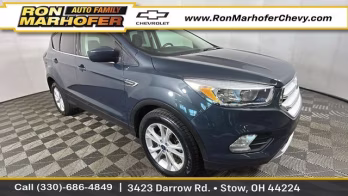 2019 Sea Green Ford Escape SE FWD SUV