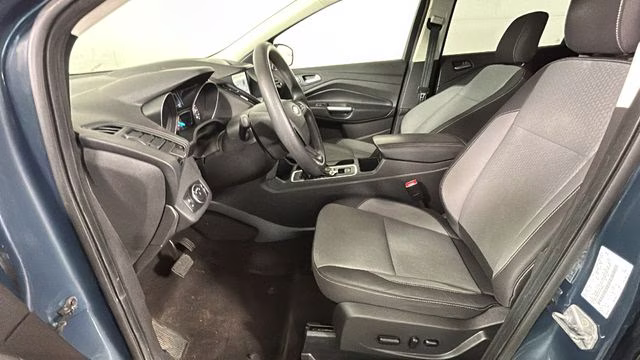 2019 Sea Green Ford Escape SE FWD SUV