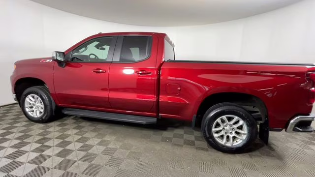2024 Radiant Red Tintcoat Chevrolet Silverado 1500 LT 4X4 Truck