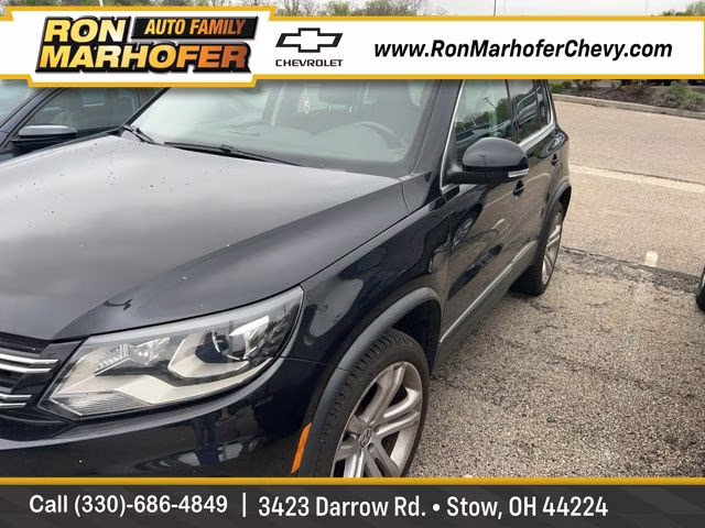 2016 Deep Black Volkswagen Tiguan SEL FWD SUV