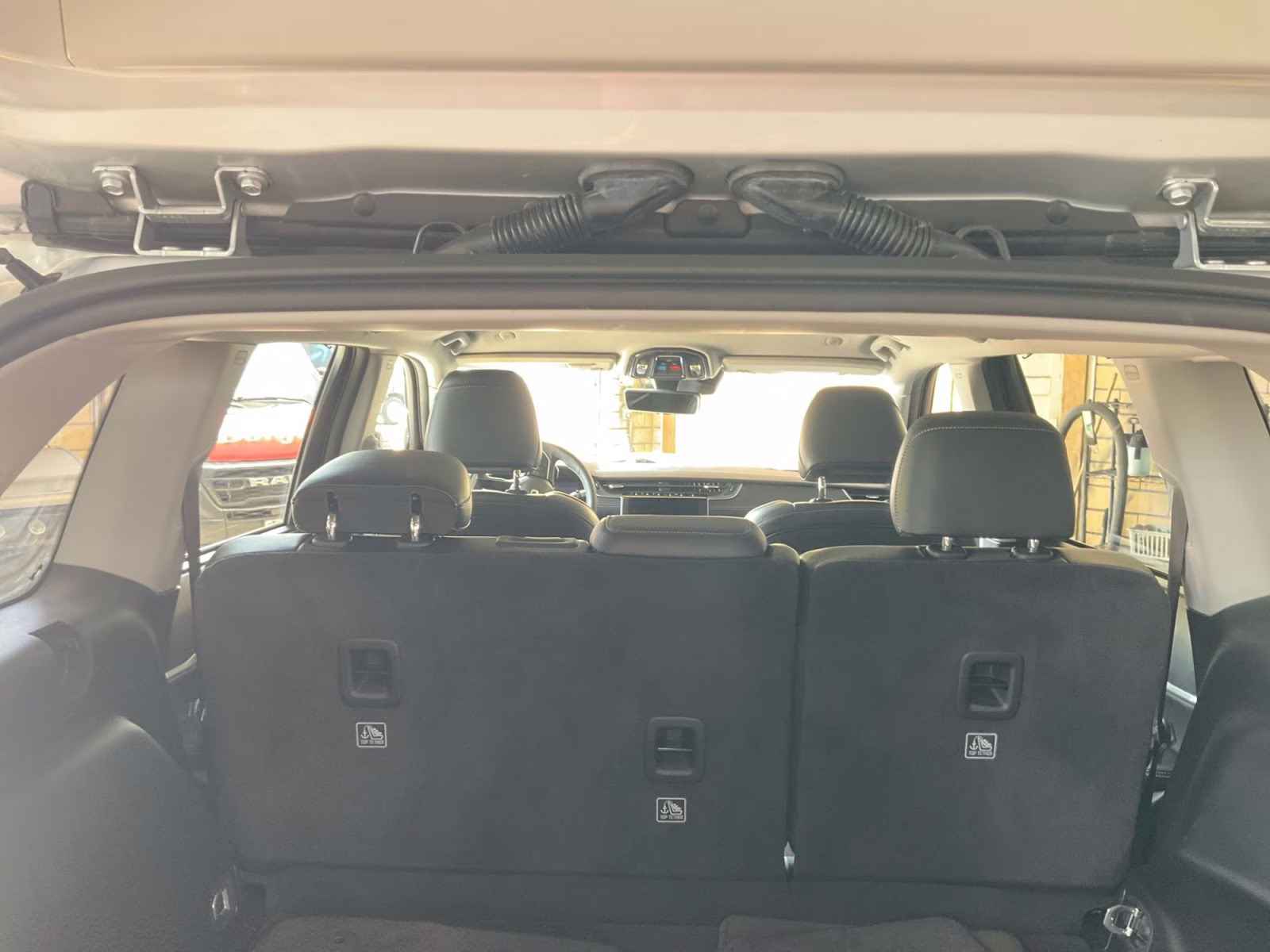 2023 Silver Zynith Jeep Grand Cherokee Limited 4X4 SUV