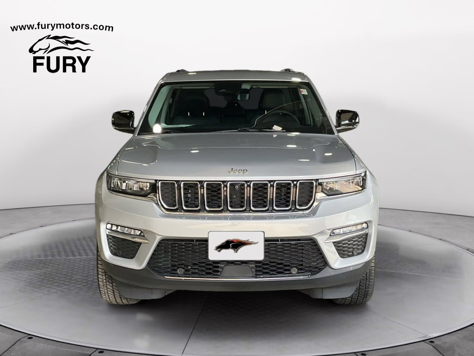 2023 Silver Zynith Jeep Grand Cherokee Limited 4X4 SUV