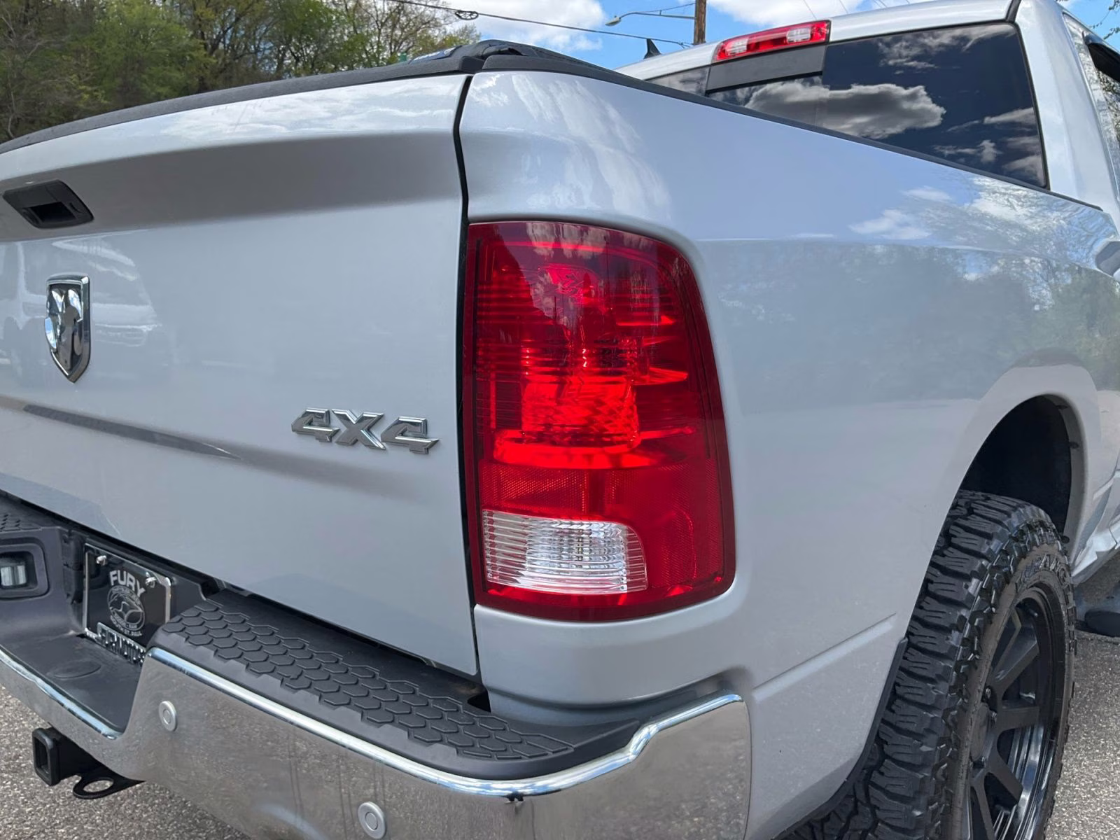 2016 Bright Silver Clearcoat Metallic Ram 1500 Big Horn 4X4 Truck
