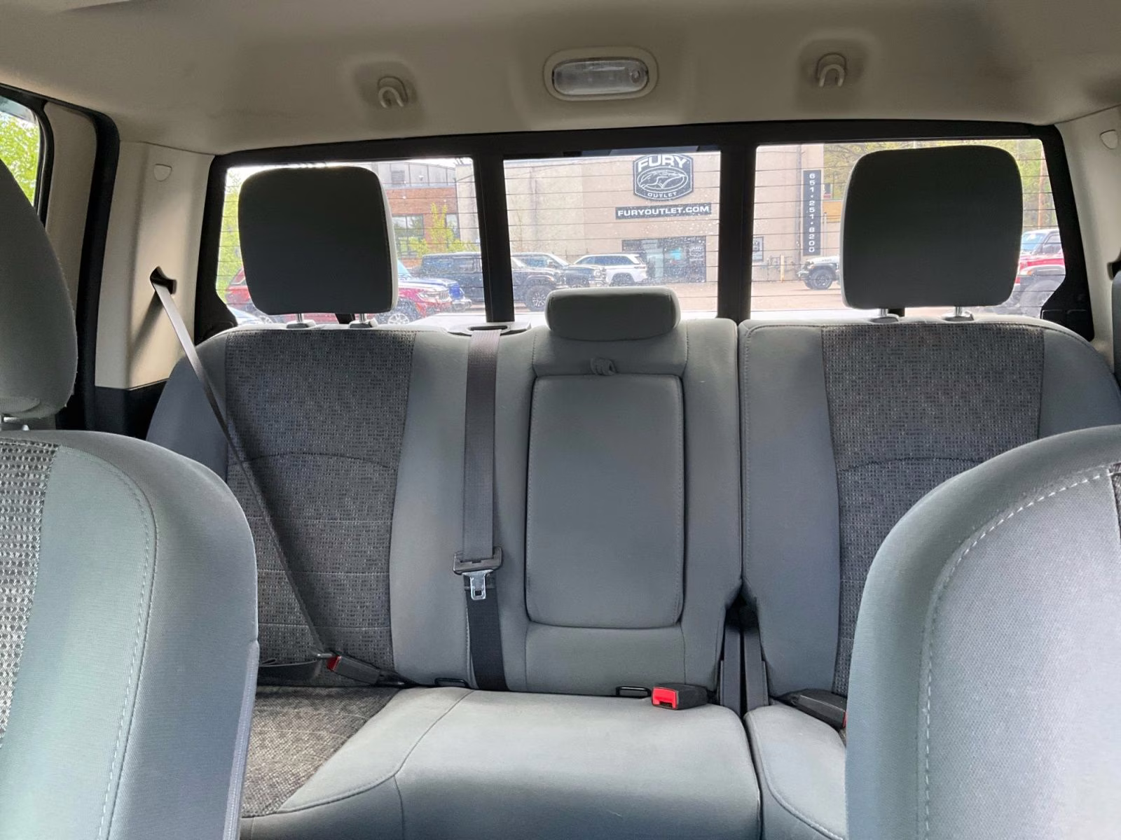 2016 Bright Silver Clearcoat Metallic Ram 1500 Big Horn 4X4 Truck