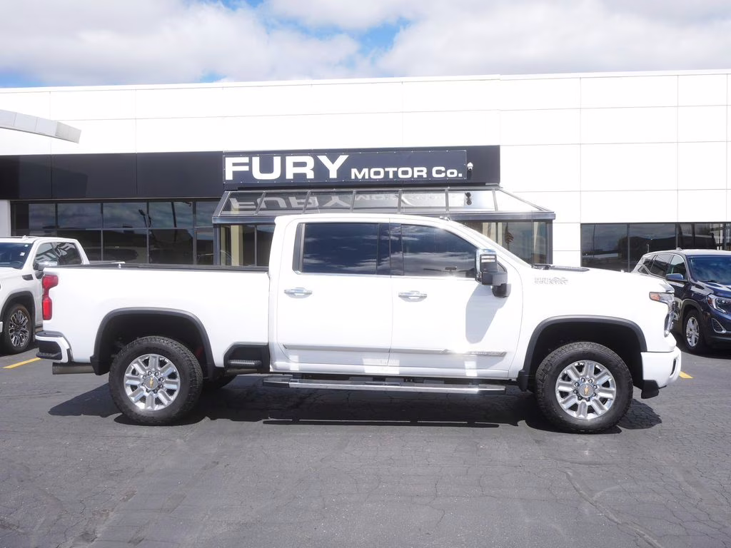 2024 Summit White Chevrolet Silverado 3500HD High Country 4X4 Truck