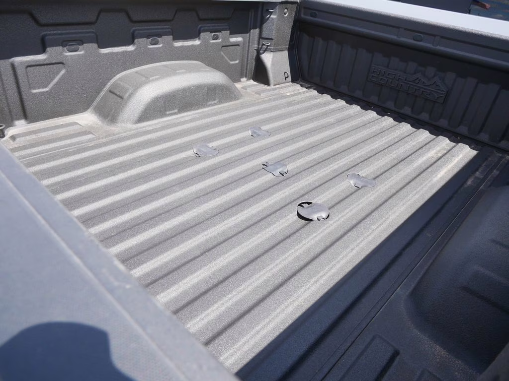 2024 Summit White Chevrolet Silverado 3500HD High Country 4X4 Truck