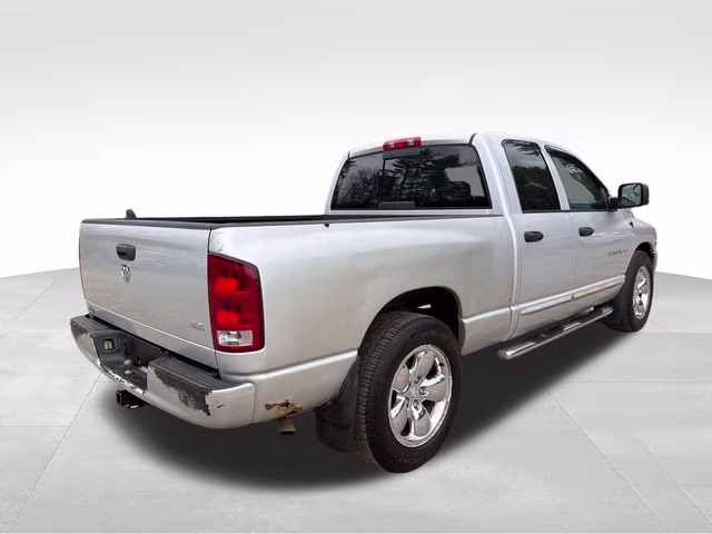2005 Silver Dodge Ram 1500 SLT RWD Truck