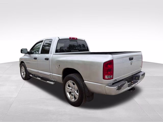 2005 Silver Dodge Ram 1500 SLT RWD Truck