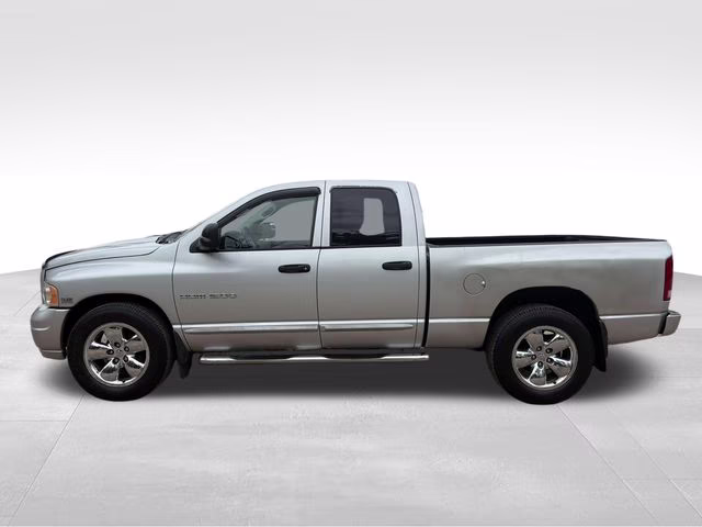 2005 Silver Dodge Ram 1500 SLT RWD Truck