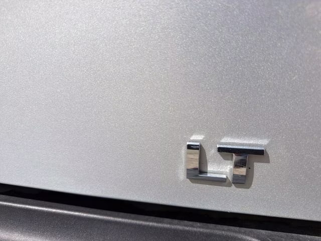 2013 Silver Ice Metallic Chevrolet Silverado 2500HD LT 4X4 Truck