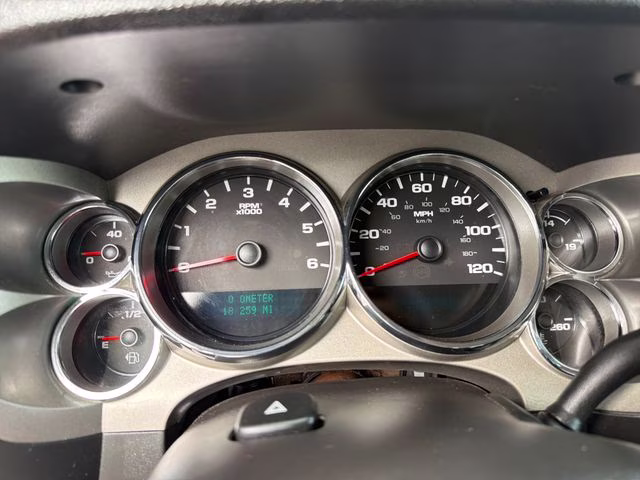 2013 Silver Ice Metallic Chevrolet Silverado 2500HD LT 4X4 Truck