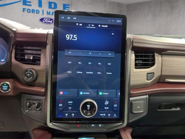 2022 Black Metallic Ford Expedition Max Limited 4X4 SUV