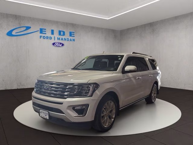 2018 White Platinum Metallic Tri-Coat Ford Expedition Max Limited 4X4 SUV