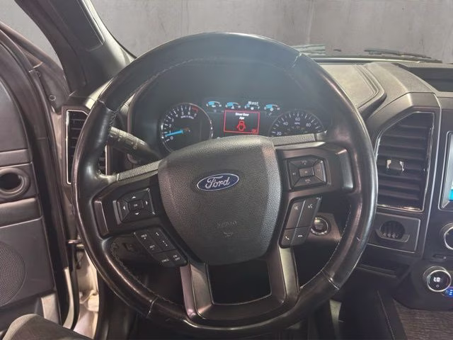 2018 White Platinum Metallic Tri-Coat Ford Expedition Max Limited 4X4 SUV