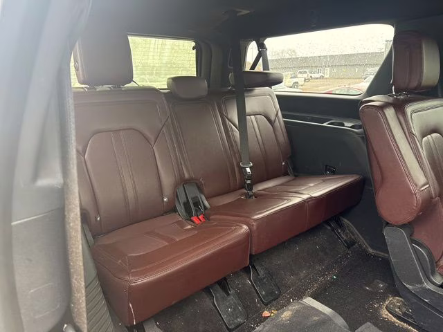 2022 Black Metallic Ford Expedition Max Limited 4X4 SUV