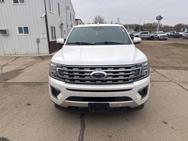 2018 White Platinum Metallic Tri-Coat Ford Expedition Max Limited 4X4 SUV