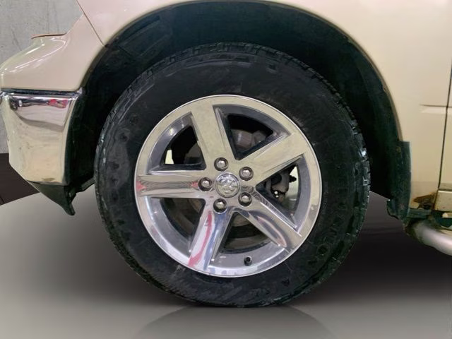 2011 White Gold Clearcoat Ram 1500 Big Horn 4X4 Truck