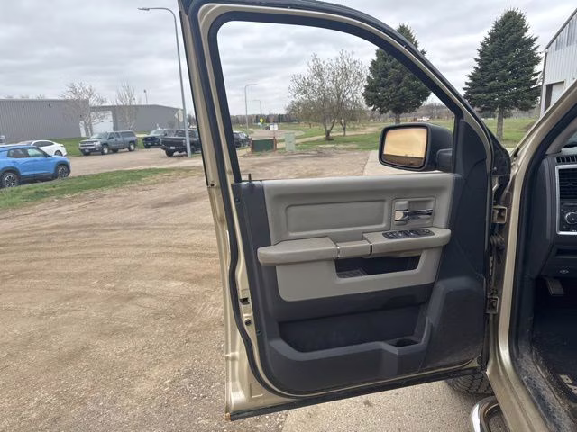 2011 White Gold Clearcoat Ram 1500 Big Horn 4X4 Truck