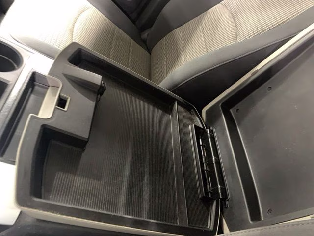 2011 White Gold Clearcoat Ram 1500 Big Horn 4X4 Truck