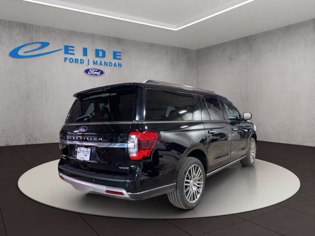 2022 Black Metallic Ford Expedition Max Limited 4X4 SUV