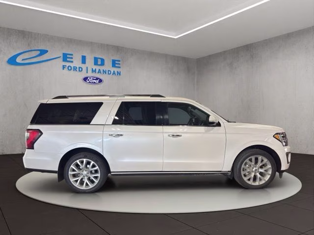 2018 White Platinum Metallic Tri-Coat Ford Expedition Max Limited 4X4 SUV