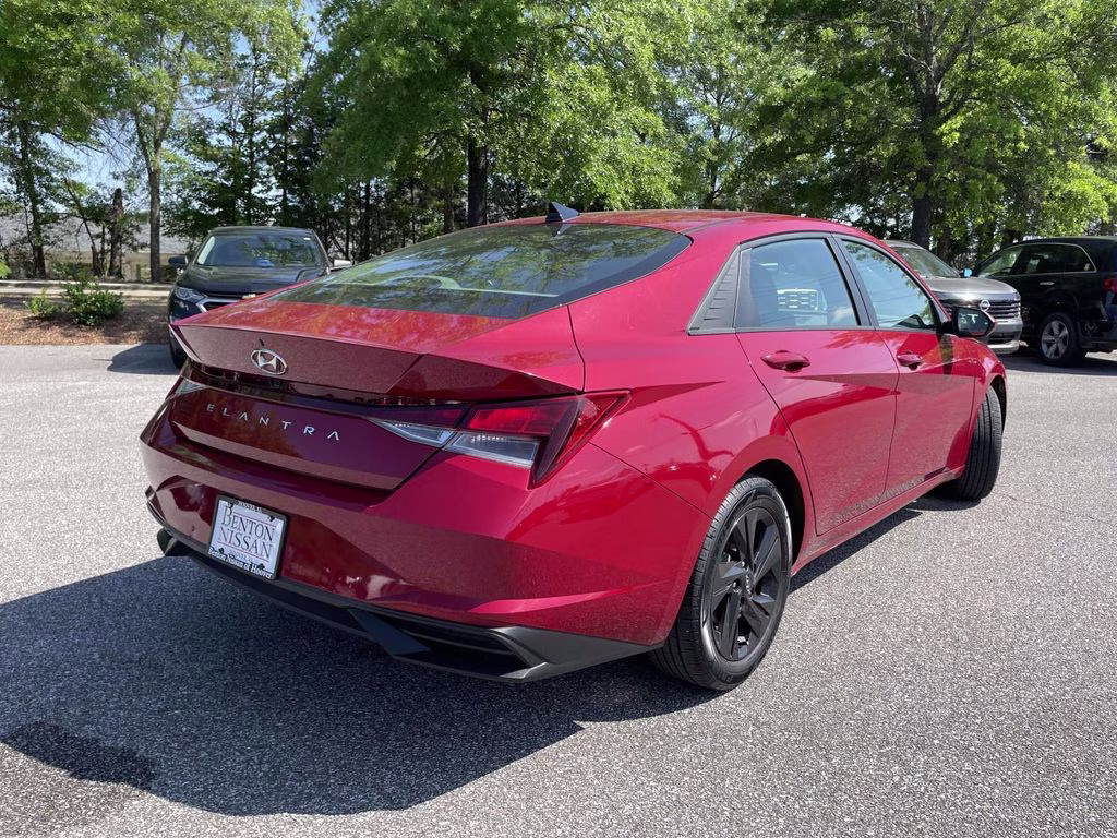 2021 Scarlet Red Pearl Hyundai Elantra SEL FWD Sedan