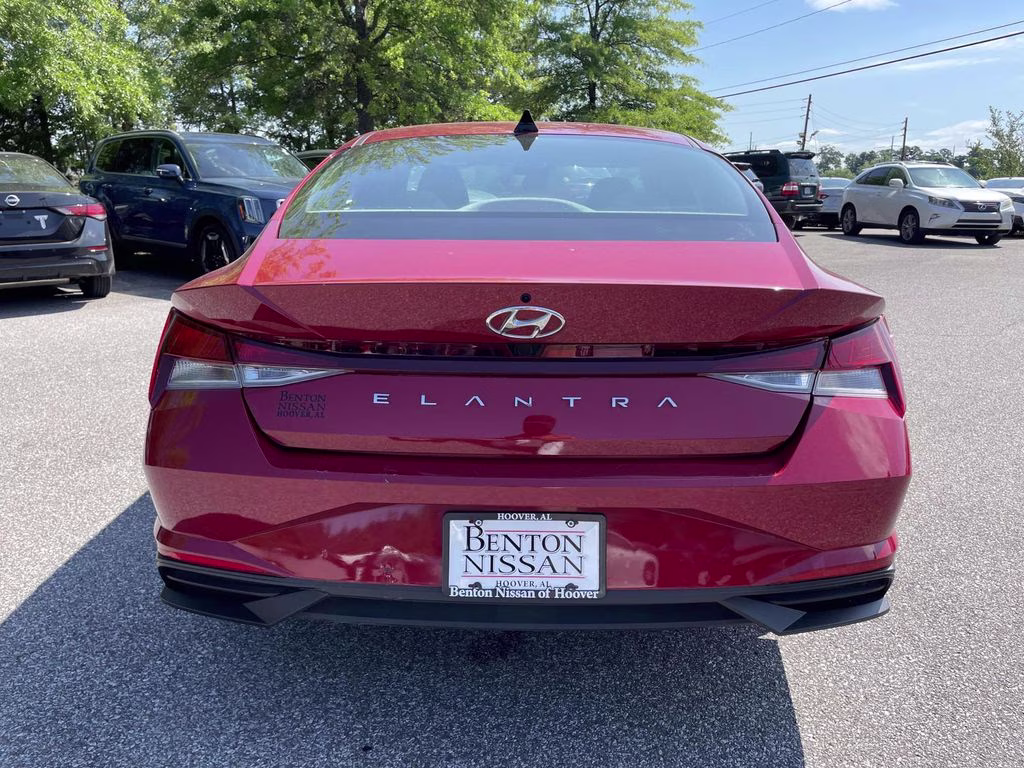 2021 Scarlet Red Pearl Hyundai Elantra SEL FWD Sedan
