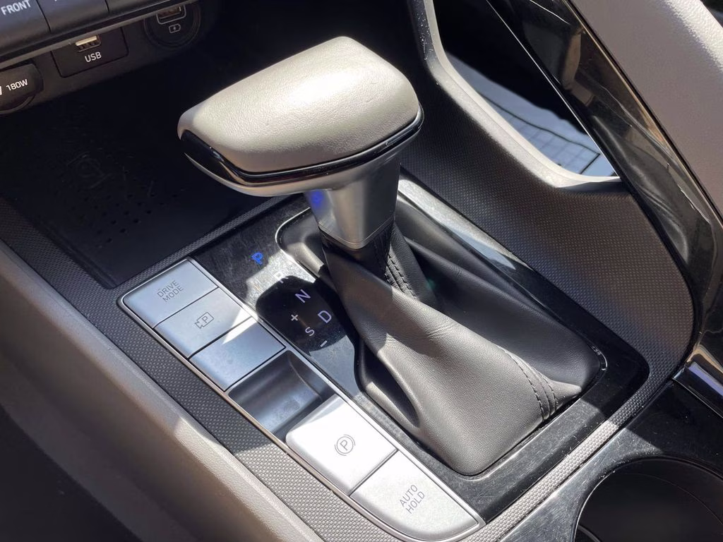 2021 Scarlet Red Pearl Hyundai Elantra SEL FWD Sedan
