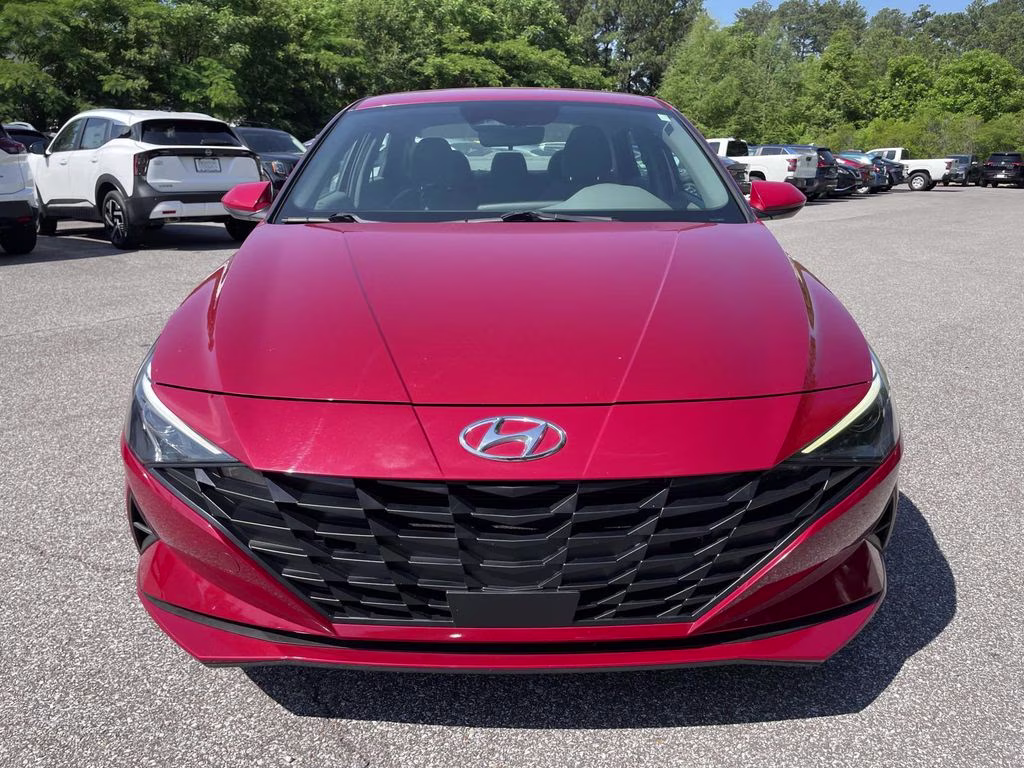 2021 Scarlet Red Pearl Hyundai Elantra SEL FWD Sedan