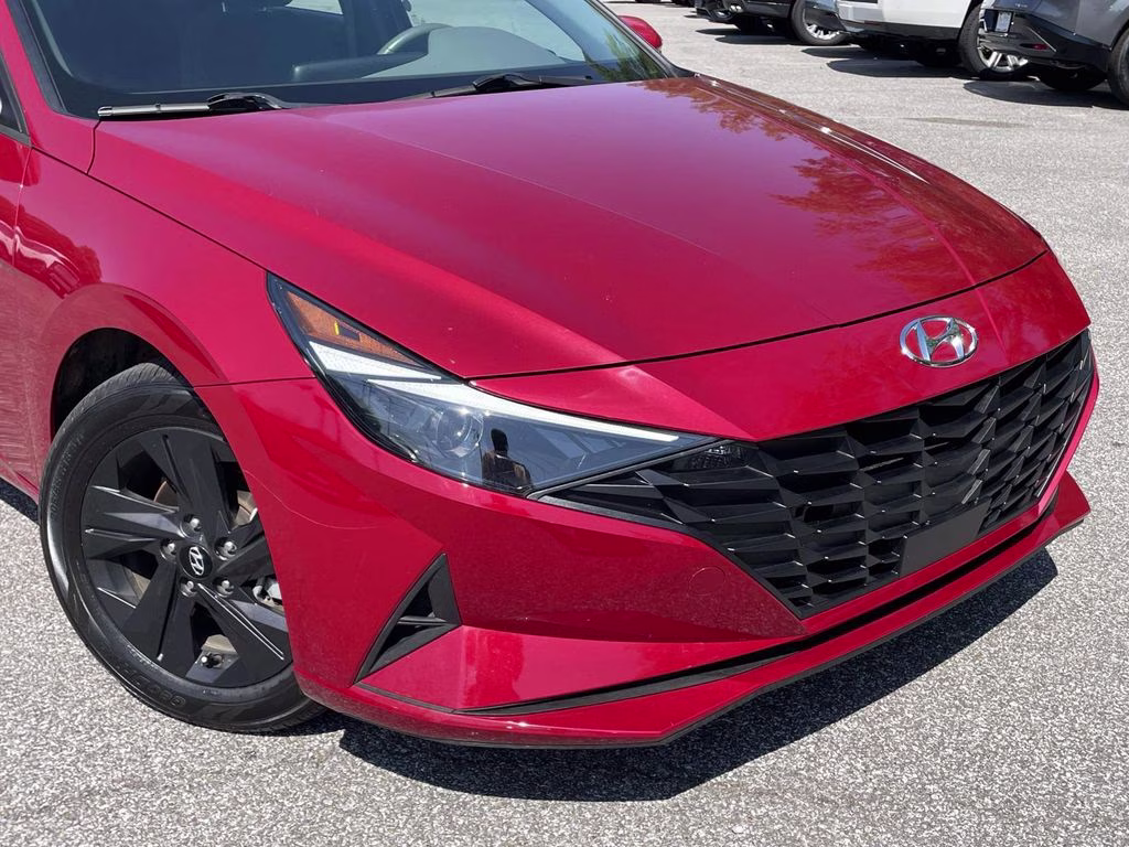 2021 Scarlet Red Pearl Hyundai Elantra SEL FWD Sedan