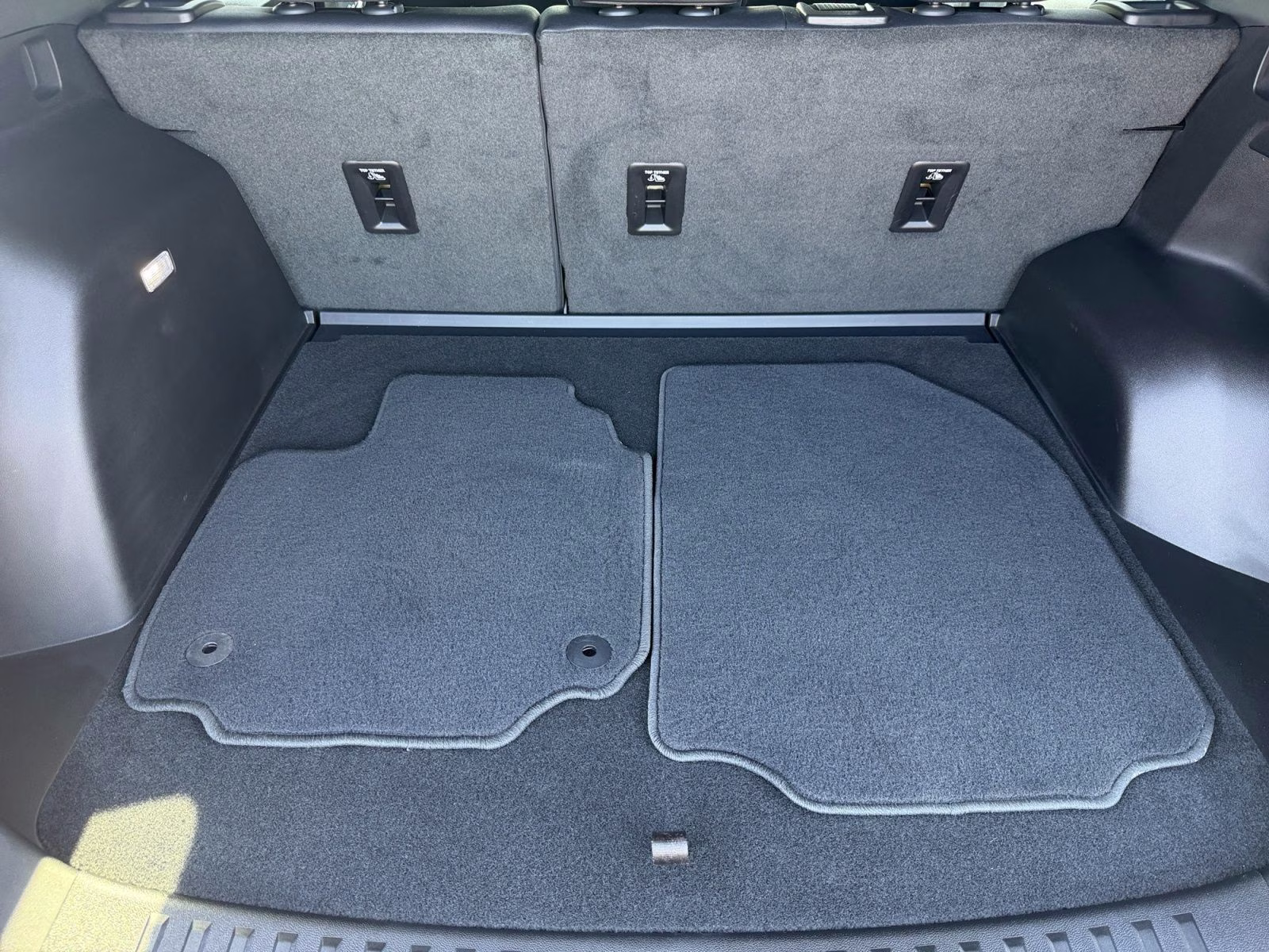 2025 Sterling Gray Metallic Chevrolet Equinox LT AWD SUV